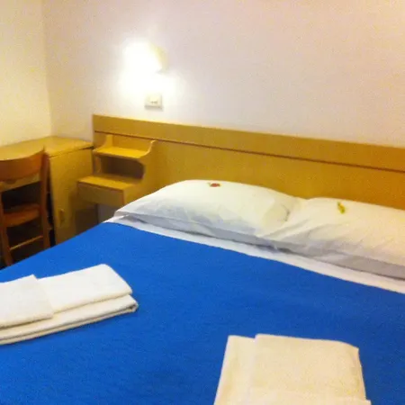 Otel Italia *