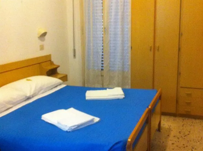 فندق Italia *
